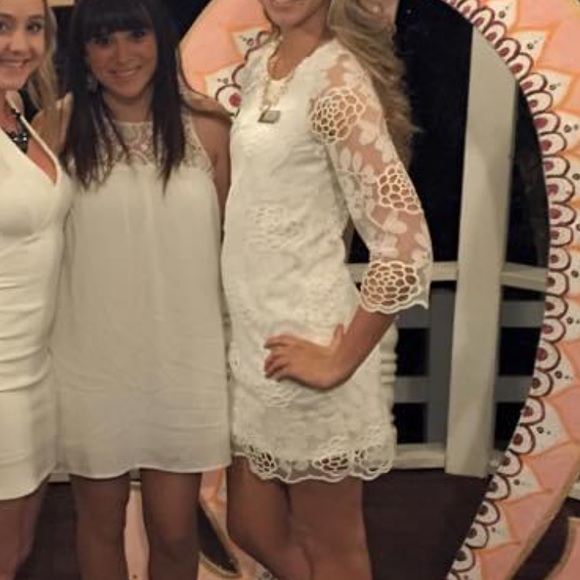 White floral dress - Picture 6 of 7